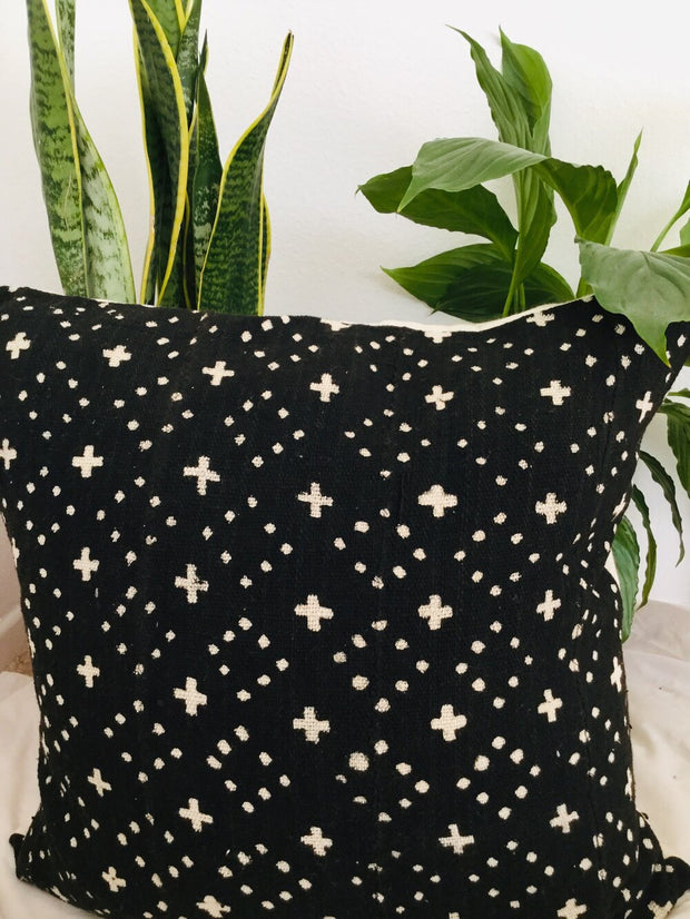 Stars on Black Pillowcase