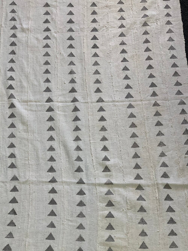 Grey Triangle White Mudcloth Pattern.