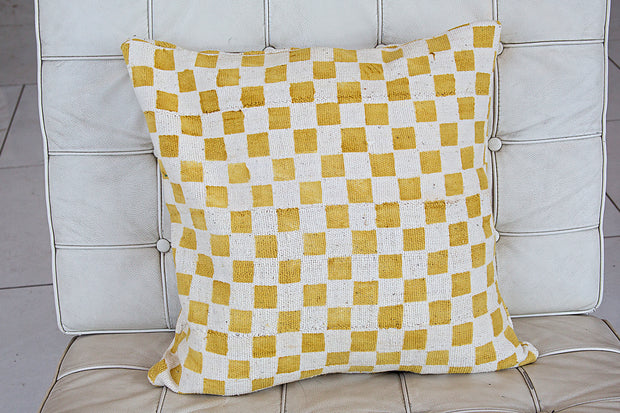 CHECKERS ON PILLOW CASE 2