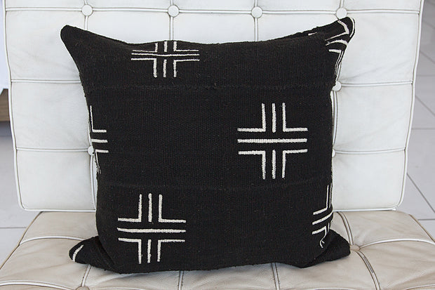 BLACK PILLOW CASE WITH CROSES