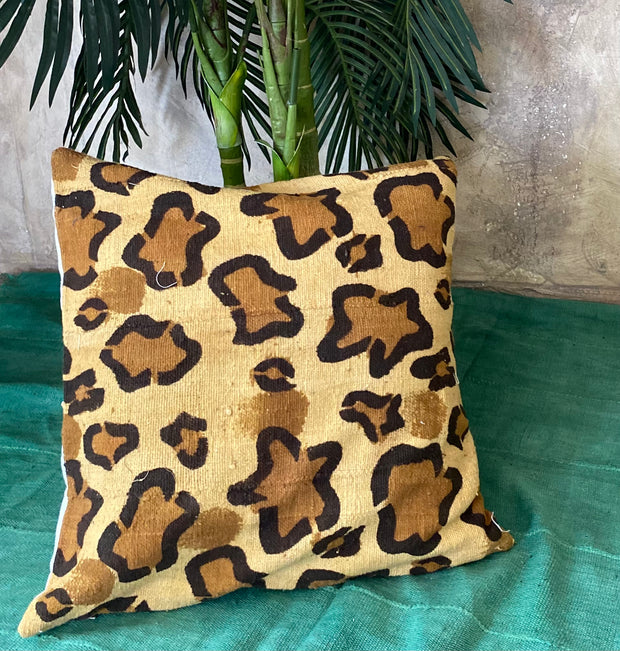 Leopard print on Tan Pillowcase